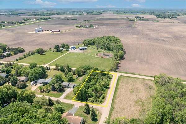 1 Acre of Residential Land for Sale in Le Center, Minnesota