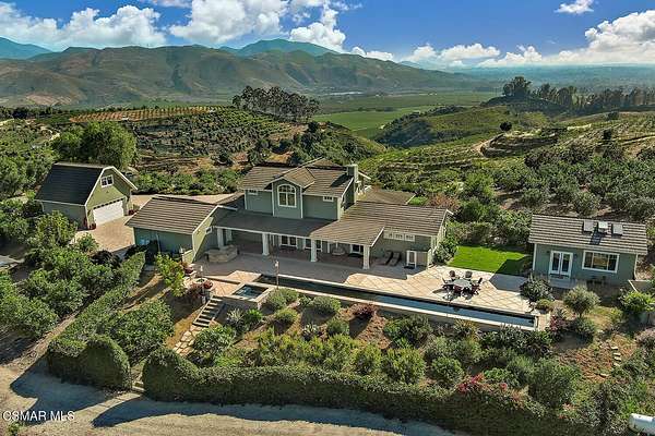 20.4 Acres of Land with Home for Sale in Santa Rosa, California