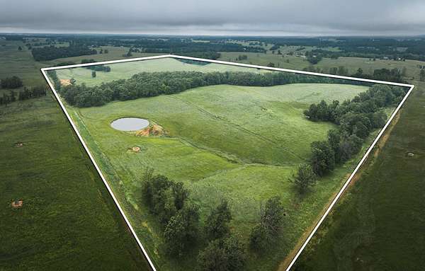 66 Acres of Recreational & Residential Land for Sale in Crane, Missouri