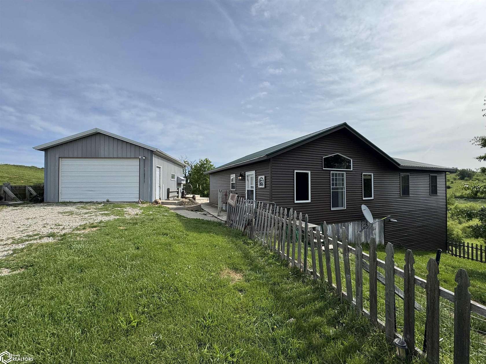 Zip Code 52594 Land for Sale - LandSearch