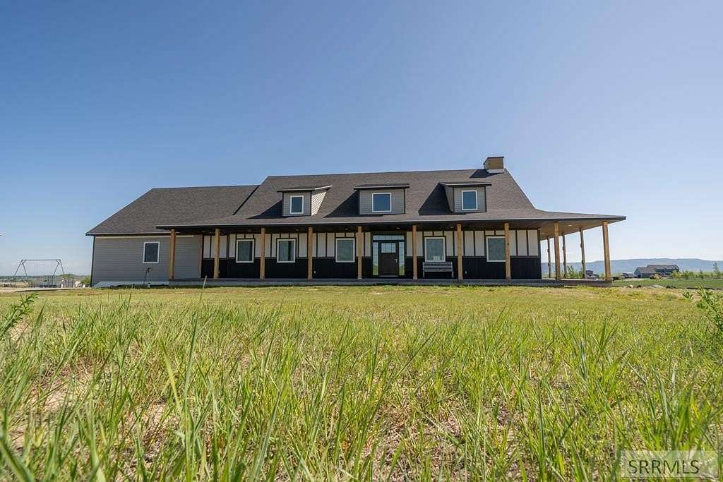 10.3 Acres of Land with Home for Sale in Idaho Falls, Idaho