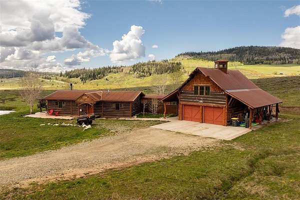 5.63 Acres of Residential Land with Home for Sale in Clark, Colorado