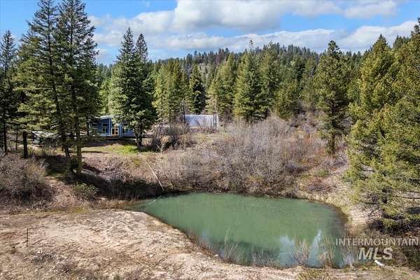 5.38 Acres of Residential Land with Home for Sale in Boise, Idaho