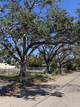 0.33 Acres of Land for Sale in Sarasota, Florida