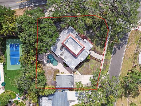 0.48 Acres of Residential Land for Sale in Tampa, Florida