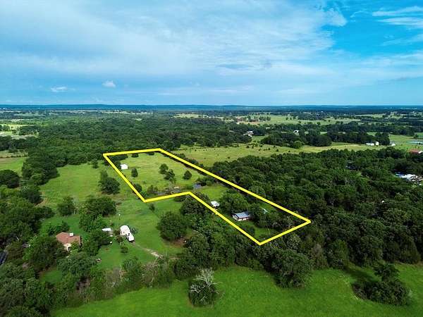 5.86 Acres of Residential Land with Home for Sale in Mabank, Texas