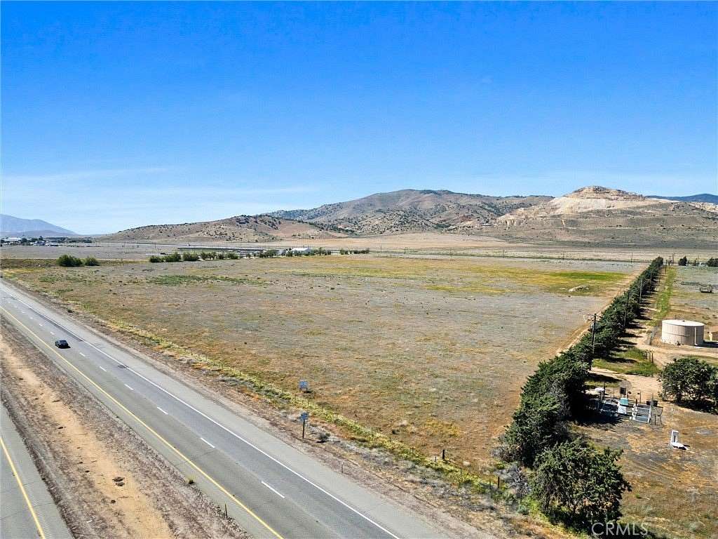41.5 Acres of Commercial Land for Sale in Tehachapi, California