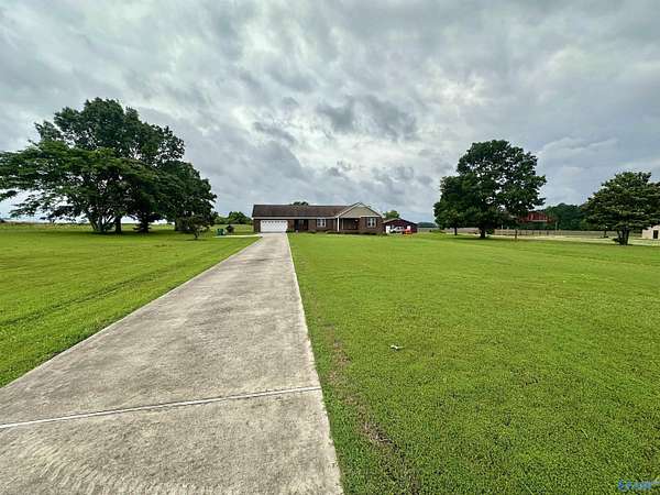5.24 Acres of Residential Land with Home for Sale in Leesburg, Alabama