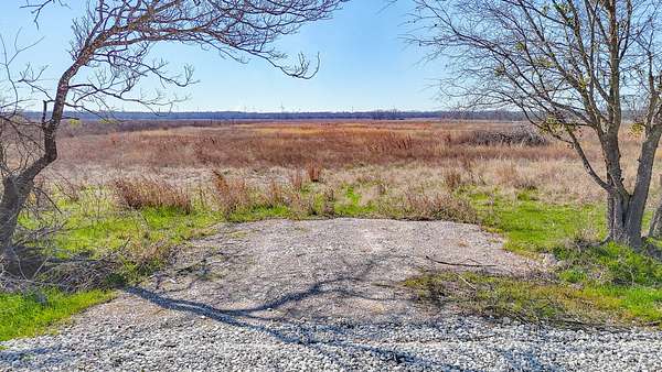 12.7 Acres of Recreational & Residential Land for Sale in Dawson, Texas
