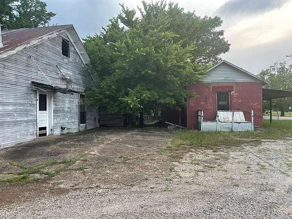 0.32 Acres of Commercial Land for Sale in Wolfe City, Texas