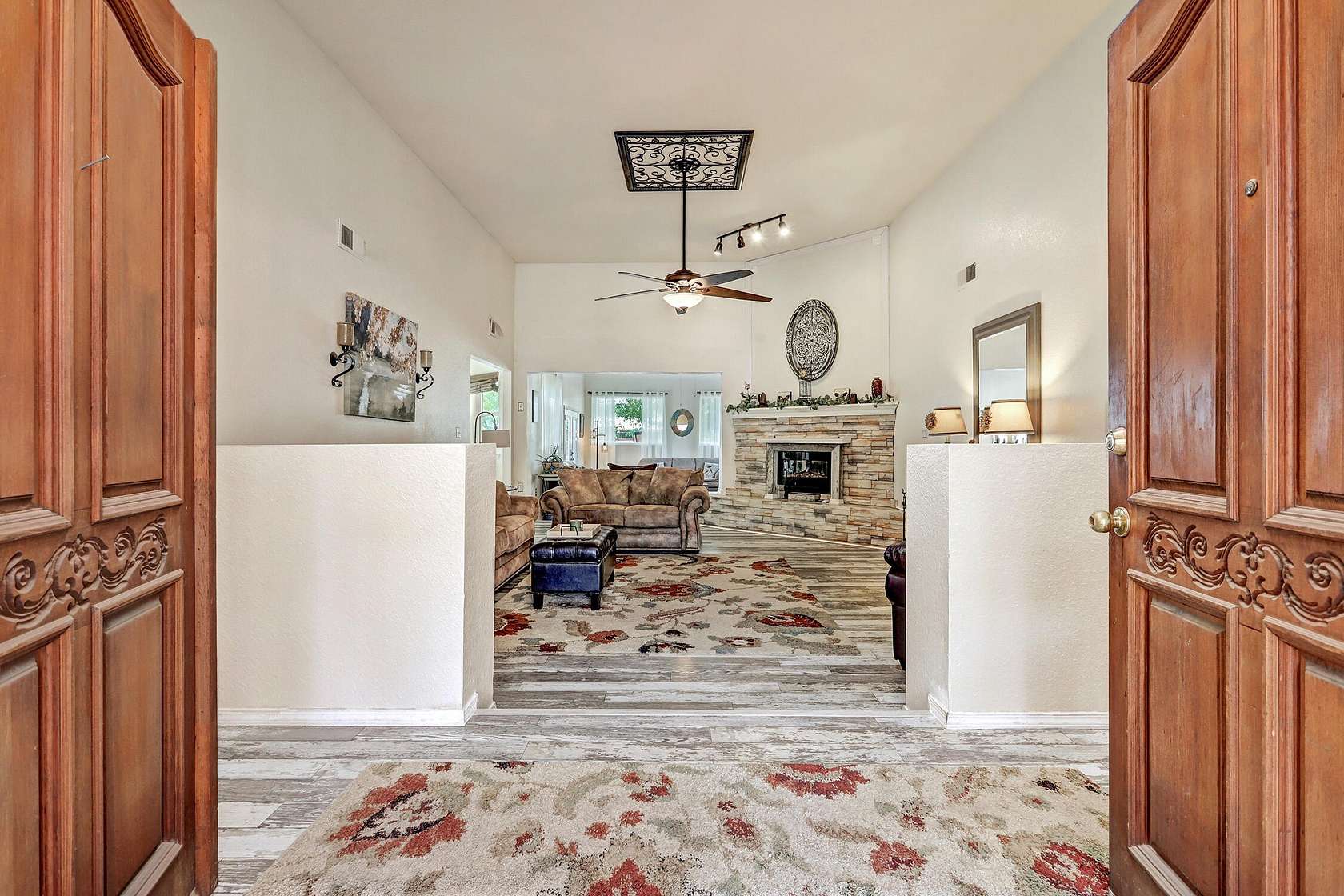 2 Acres of Residential Land with Home for Sale in Bosque Farms, New Mexico