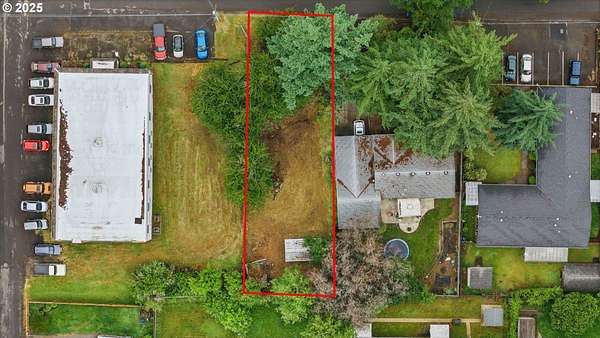 0.16 Acres of Residential Land for Sale in Milwaukie, Oregon