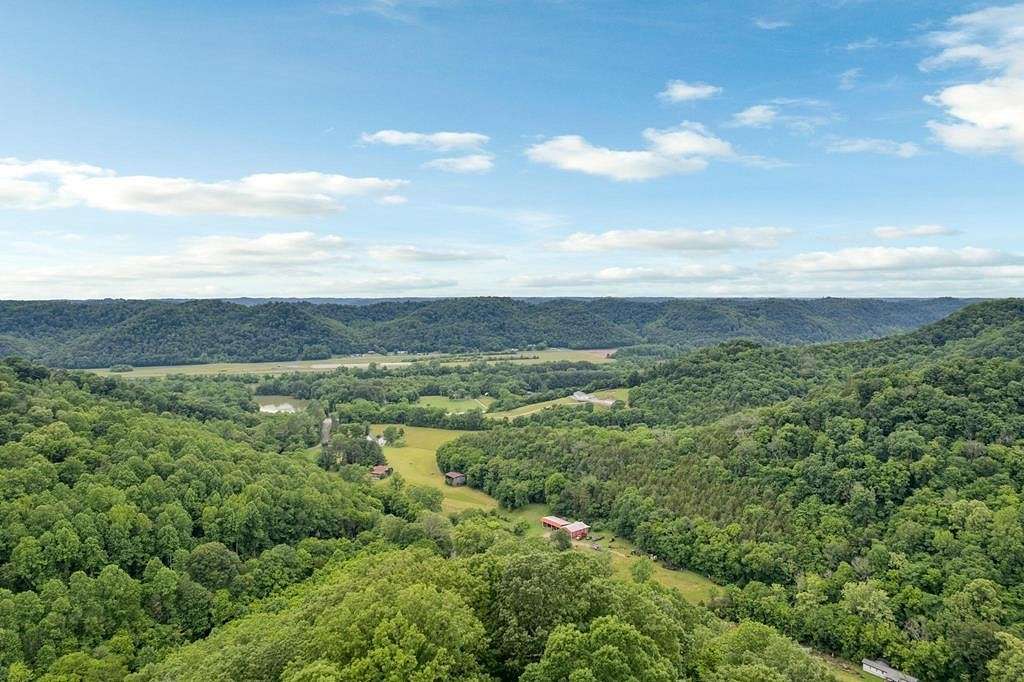 30 Acres of Land for Sale in Gainesboro, Tennessee