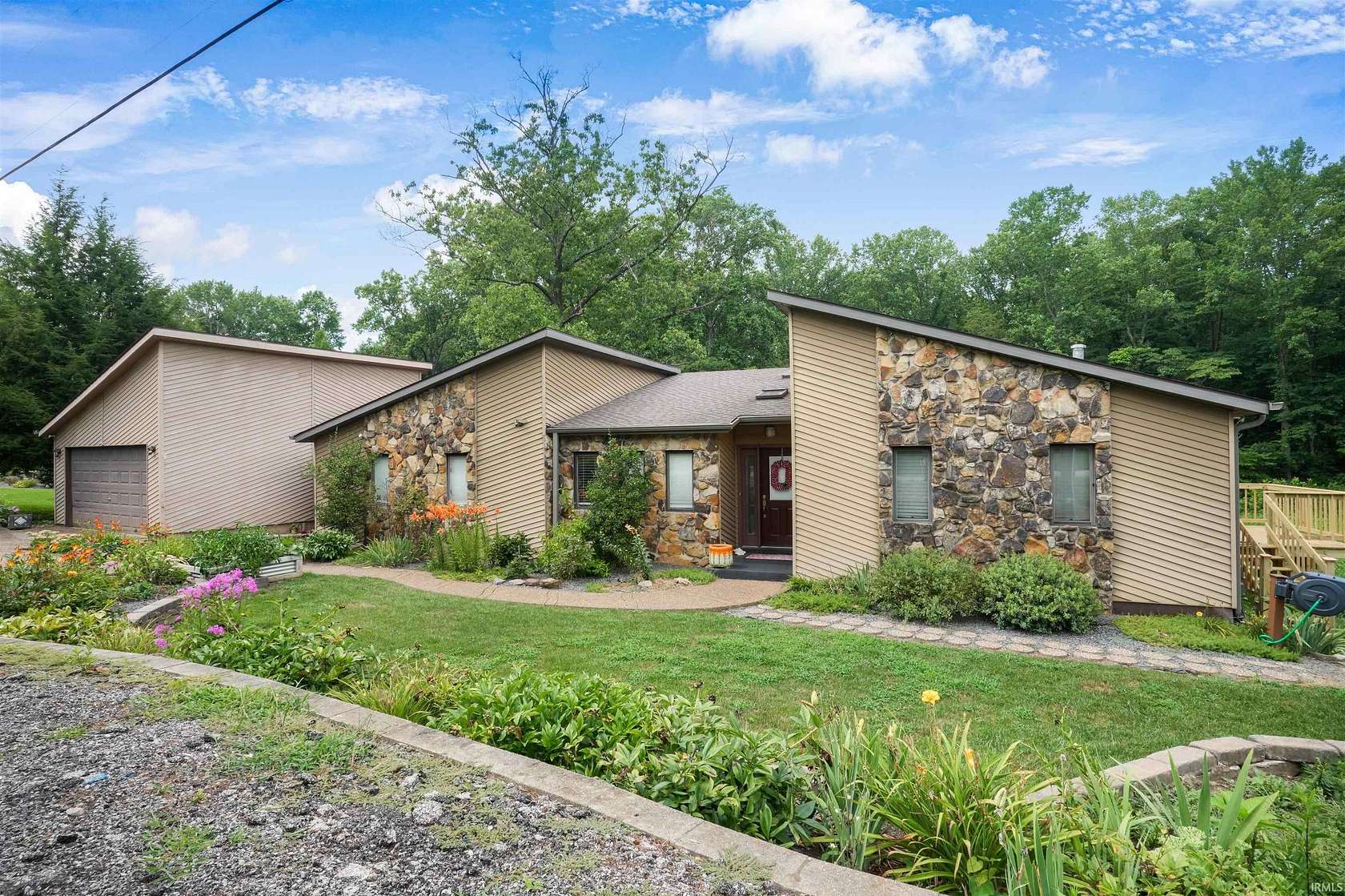 3.33 Acres of Residential Land with Home for Sale in Evansville, Indiana