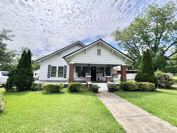 4 Acres of Residential Land with Home for Sale in Reform, Alabama