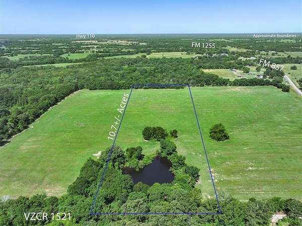 10.7 Acres of Land for Sale in Grand Saline, Texas