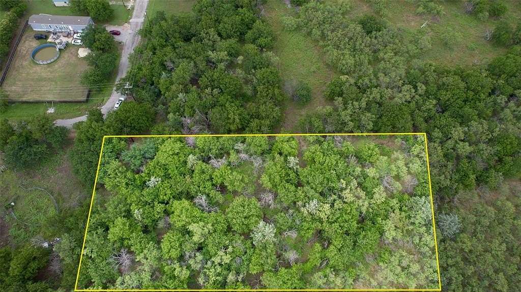 0.15 Acres of Residential Land for Sale in Henrietta, Texas