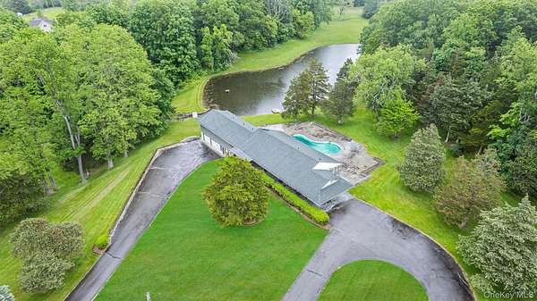 15.5 Acres of Land with Home for Sale in Warwick, New York