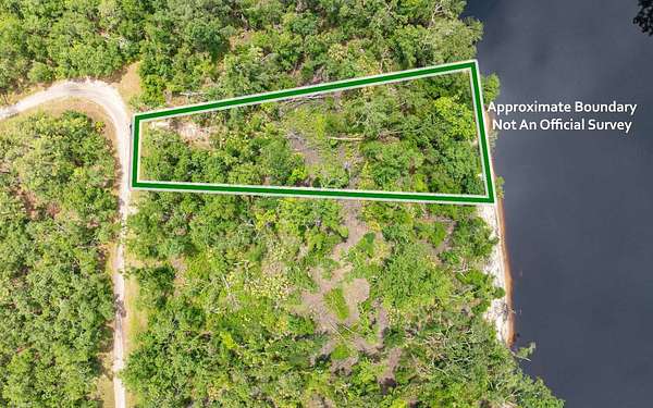0.75 Acres of Residential Land for Sale in Live Oak, Florida