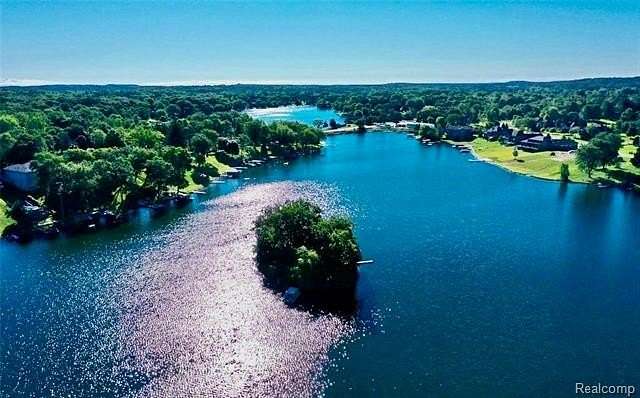 0.35 Acres of Residential Land for Sale in Davisburg, Michigan