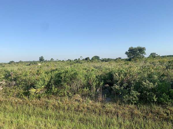 1.5 Acres of Residential Land for Sale in Okeechobee, Florida