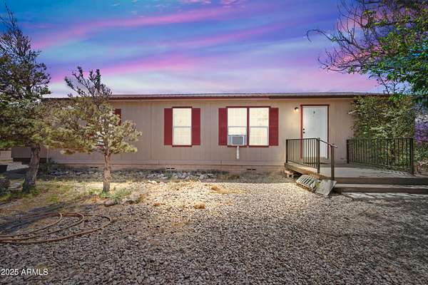 13.2 Acres of Land with Home for Sale in Sierra Vista, Arizona