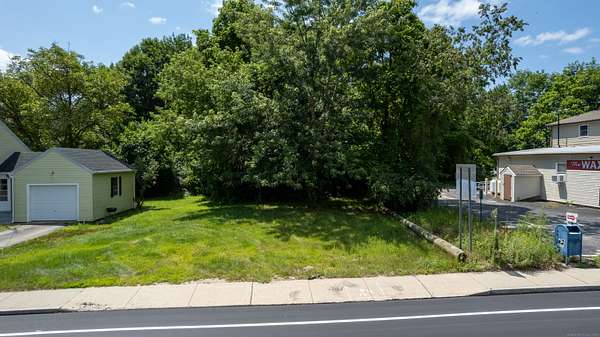 0.16 Acres of Commercial Land for Sale in Griswold Town, Connecticut