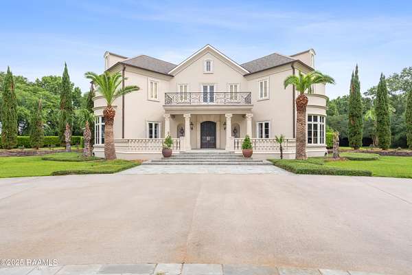 4 Acres of Land with Home for Sale in Abbeville, Louisiana