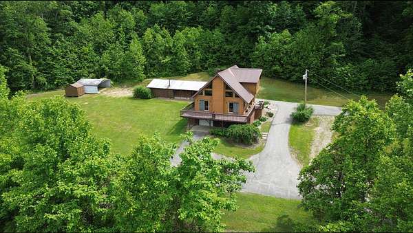 15 Acres of Land with Home for Sale in Quincy, Kentucky