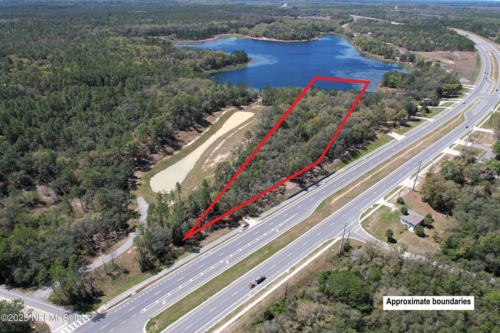 5 Acres of Land for Sale in Interlachen, Florida