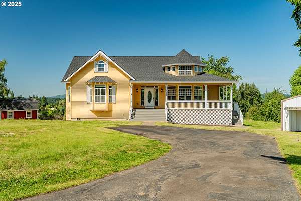 2 Acres of Residential Land with Home for Sale in Oregon City, Oregon