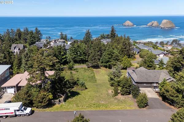 0.23 Acres of Residential Land for Sale in Oceanside, Oregon