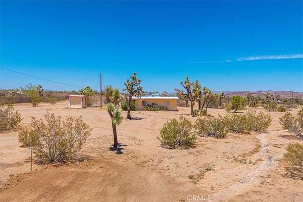 2 Acres of Residential Land with Home for Sale in Yucca Valley, California
