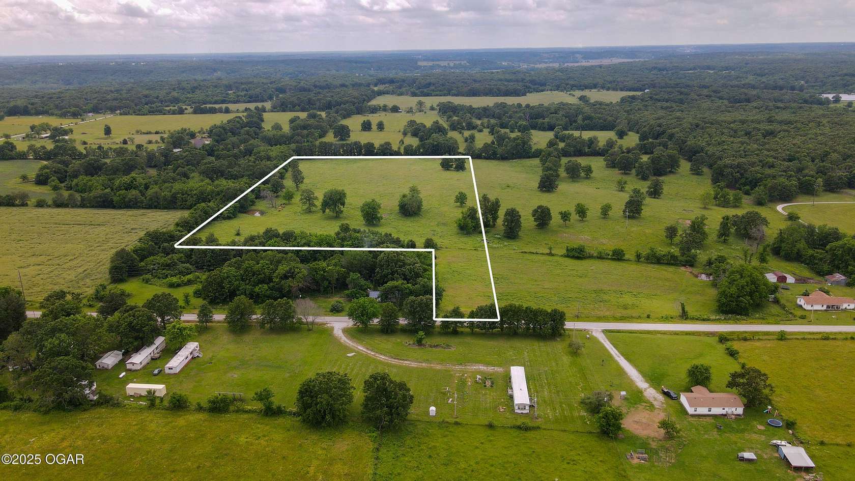 15 Acres of Land for Sale in Neosho, Missouri