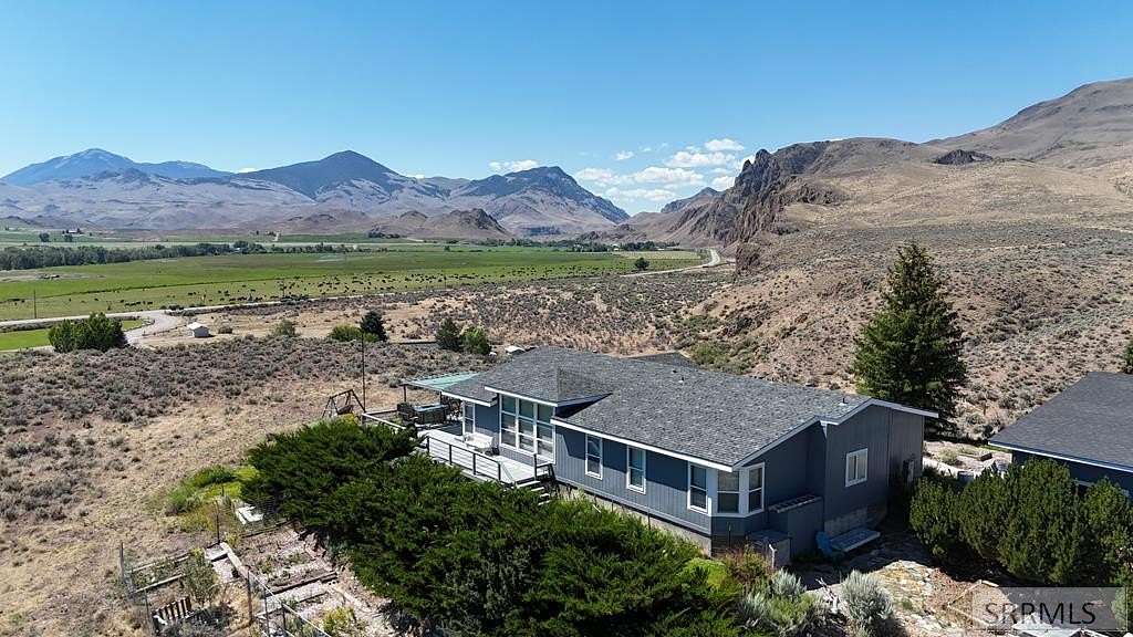 9.55 Acres of Land with Home for Sale in Challis, Idaho