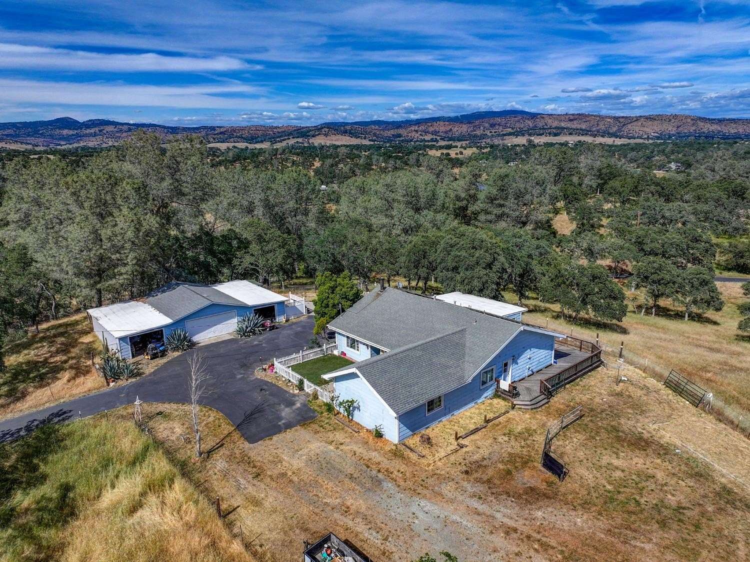 20 Acres of Land with Home for Sale in Copperopolis, California