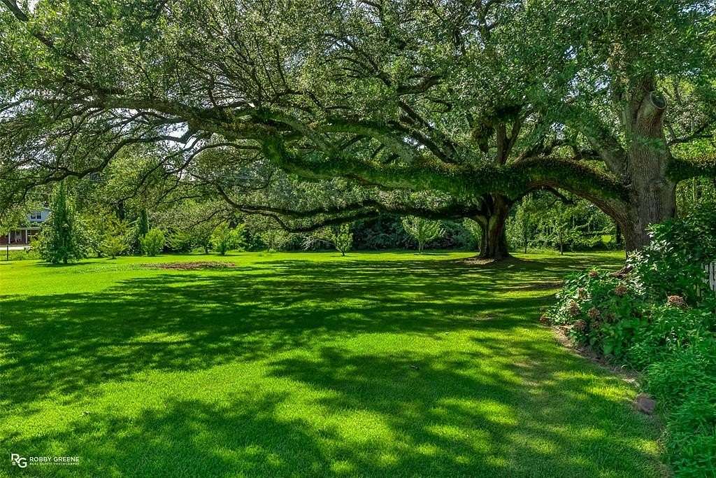 53.5 Acres of Land with Home for Sale in Shreveport, Louisiana