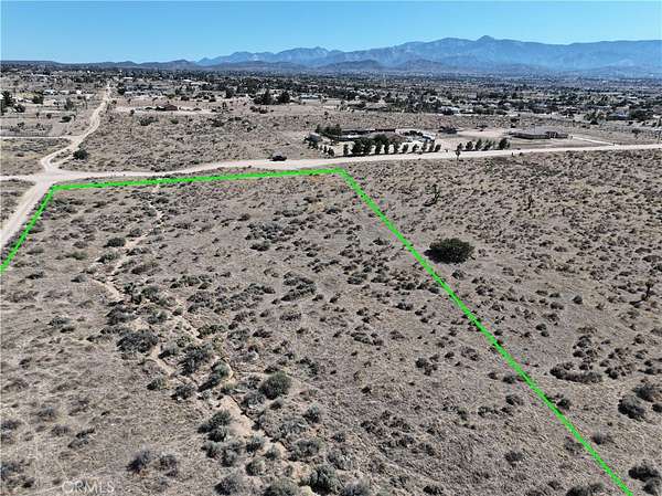 5 Acres of Land for Sale in Phelan, California