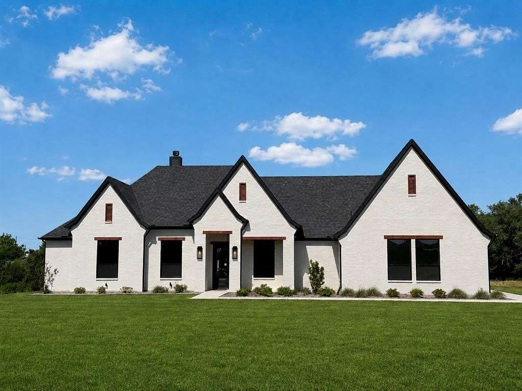 2.25 Acres of Land with Home for Sale in Weatherford, Texas