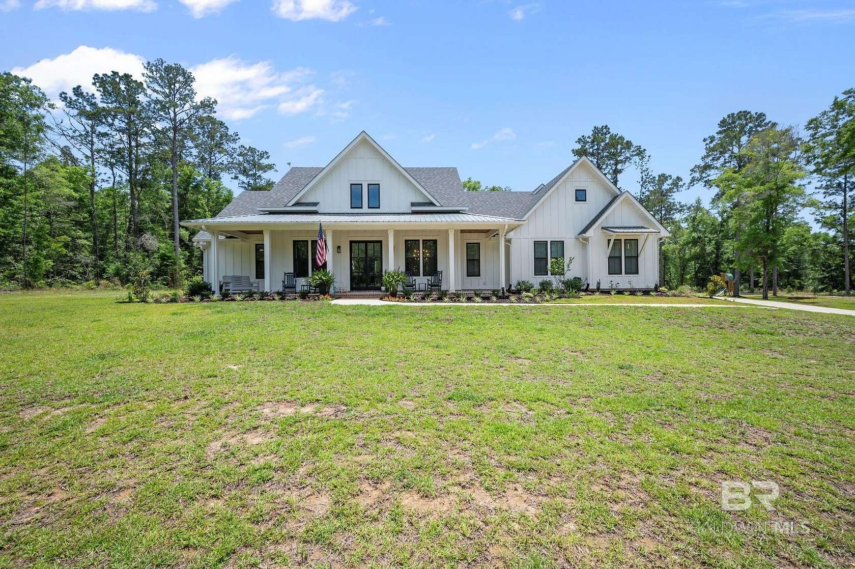 11 Acres of Land with Home for Sale in Bay Minette, Alabama