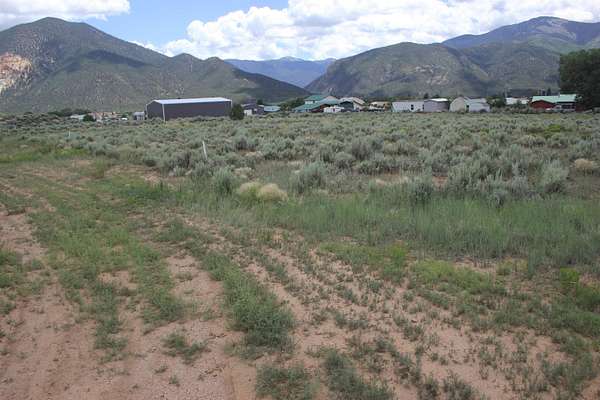 1 Acre of Residential Land for Sale in Questa, New Mexico
