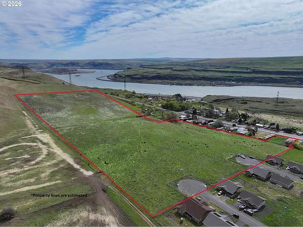 39.7 Acres of Mixed-Use Land for Sale in Wishram, Washington