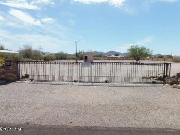 1 Acre of Land for Sale in Quartzsite, Arizona