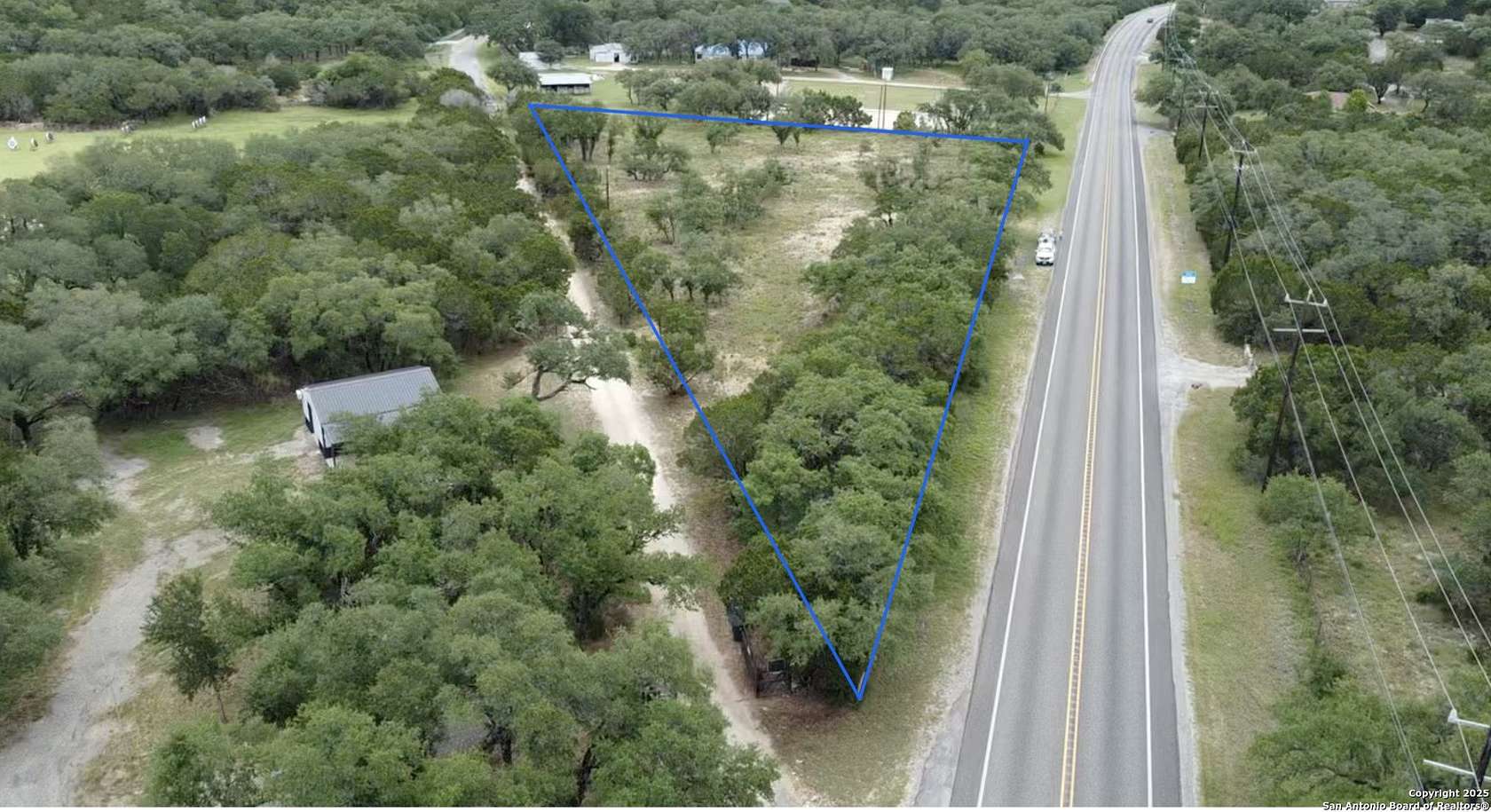 2 Acres of Commercial Land for Sale in Bulverde, Texas
