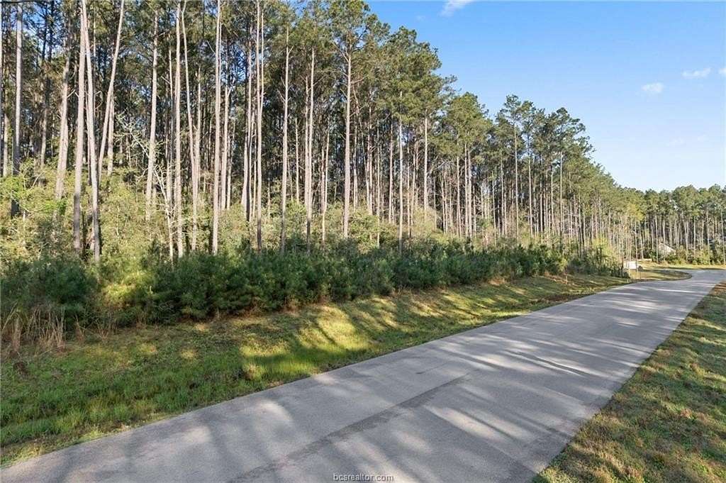 1.68 Acres of Residential Land for Sale in Huntsville, Texas