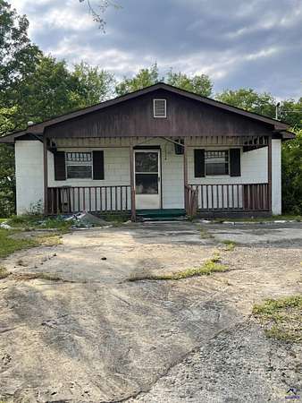 4 Acres of Residential Land with Home for Sale in Macon, Georgia