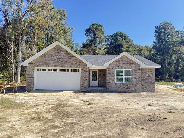 1.6 Acres of Residential Land with Home for Sale in Manning, South Carolina
