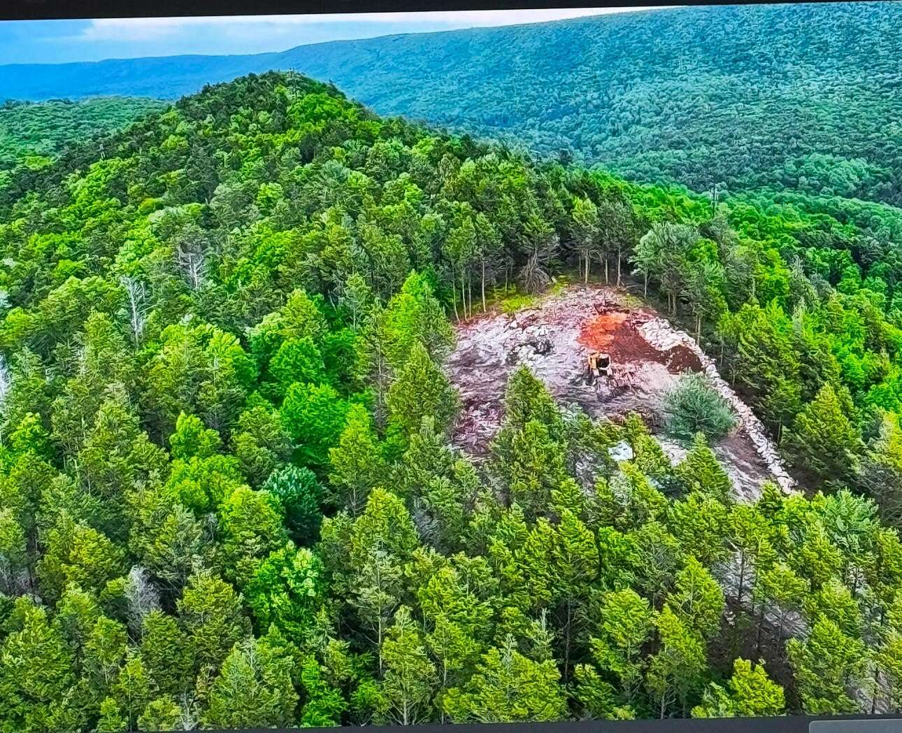 84.6 Acres of Land for Sale in Kunkletown, Pennsylvania