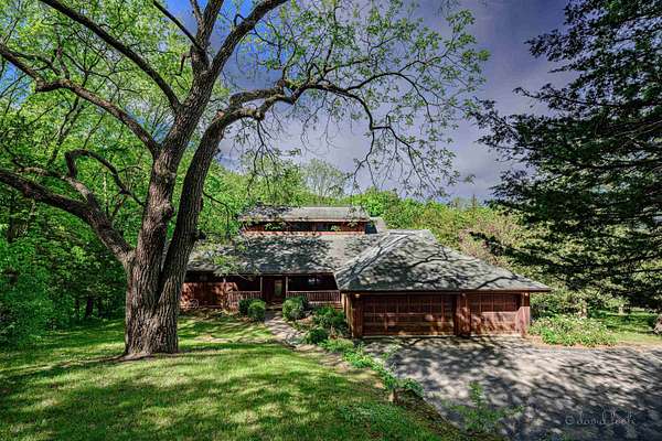 1.6 Acres of Residential Land with Home for Sale in Galena, Illinois