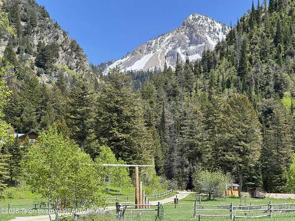 5 Acres of Land for Sale in Etna, Wyoming